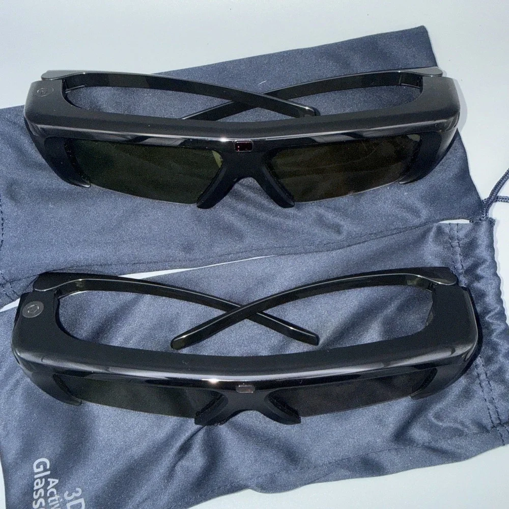 Samsung SSG P2100T/ZA 3D Active Glasses - 2 Pairs - Untested - includes bags